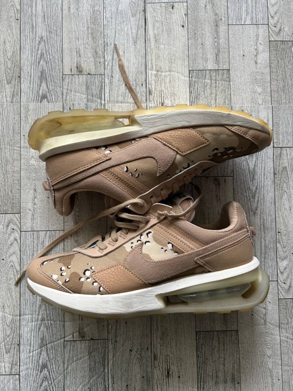 Nike air max pre day se desert camo size 8